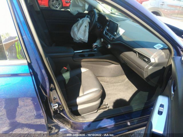 1N4BL4CV7KN314139 Nissan Altima 2.5 Sr