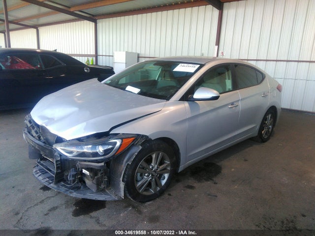 2018 HYUNDAI ELANTRA SEL VIN: 5NPD84LF2JH295639