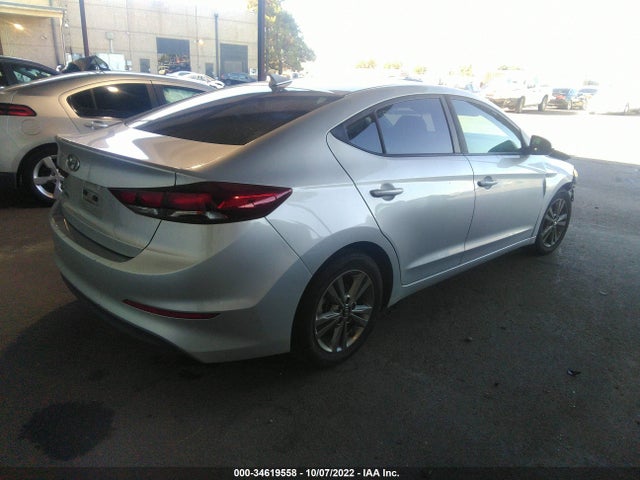 2018 HYUNDAI ELANTRA SEL VIN: 5NPD84LF2JH295639