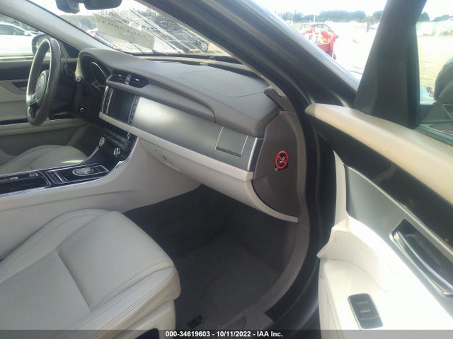 Jaguar Xf 25t Premium 2018 SAJBD4FX9JCY55757 Image 6