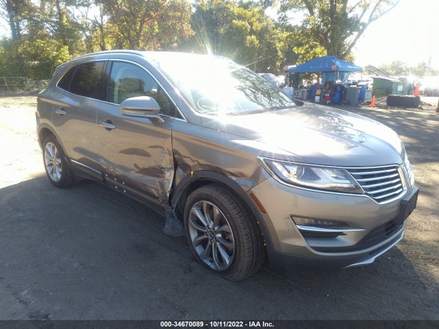 2017 Lincoln MKC, VIN: 5LMCJ2D90HUL50661