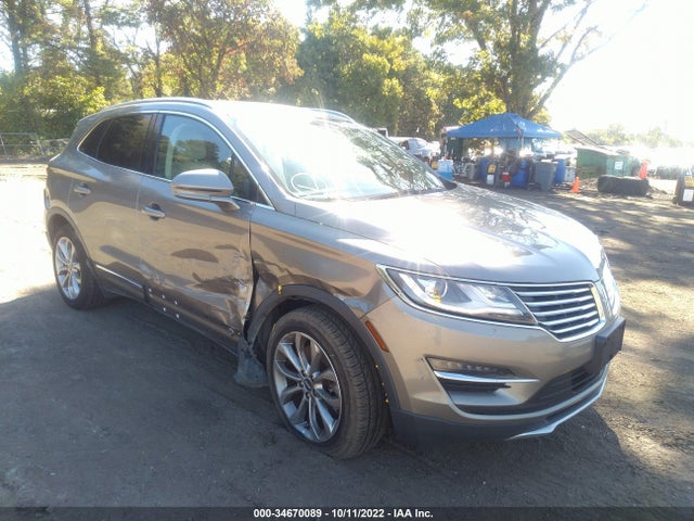 2017 Lincoln MKC, VIN: 5LMCJ2D90HUL50661
