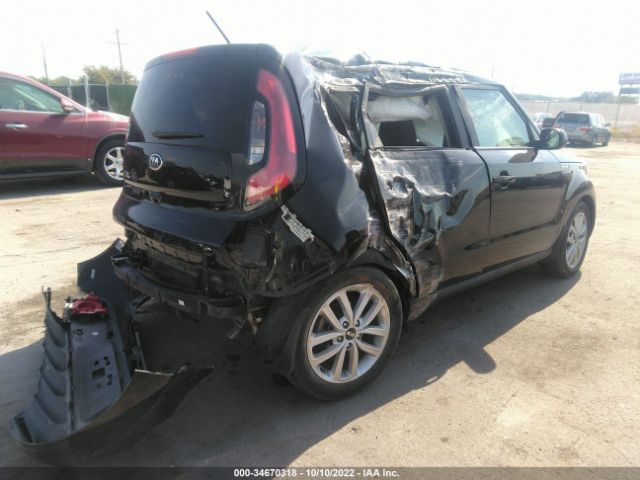 KNDJP3A51J7552093 KIA SOUL +