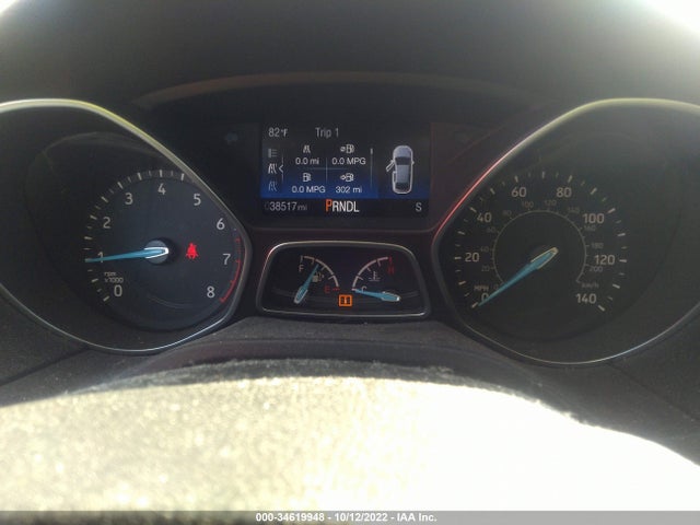 2018 Ford Focus, VIN: 1FADP3F22JL216736
