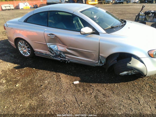 2007 VOLVO C70 VIN: YV1MC68227J015468