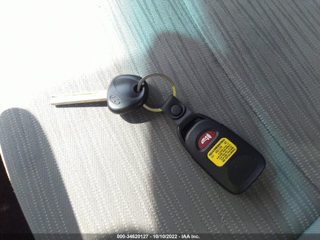 Hyundai Accent 2016 KMHCT4AE8GU055297 Image 3