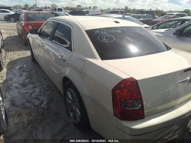 Chrysler 300 2010 2C3CA5CV9AH132514 Image 4