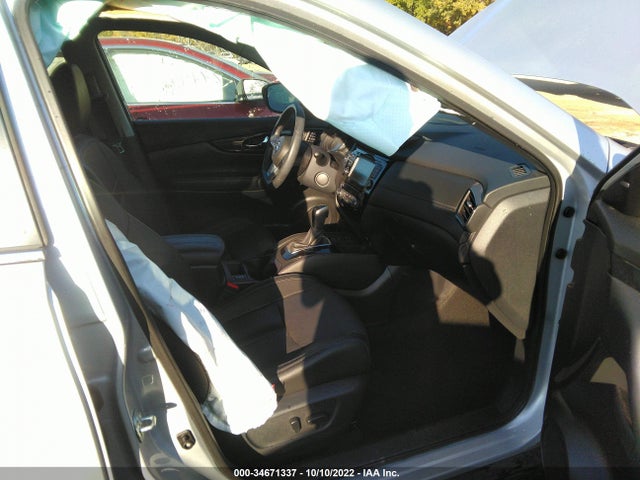 2019 NISSAN ROGUE SL VIN: 5N1AT2MV6KC808671