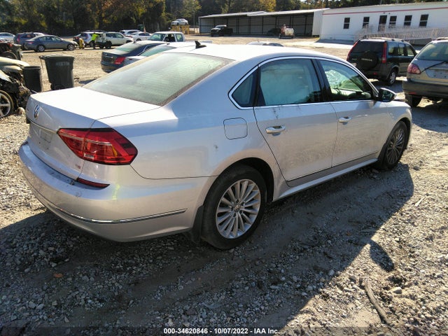 1VWBT7A35GC051789 Volkswagen Passat 1.8t Se