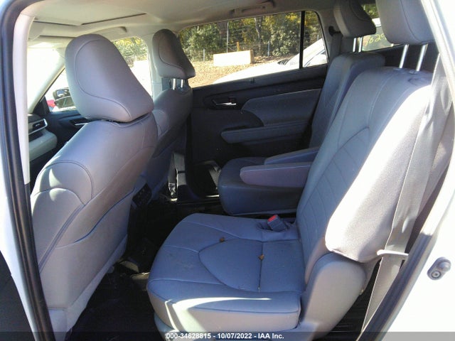 2022 Toyota Highlander, VIN: 5TDHZRBH0NS572352