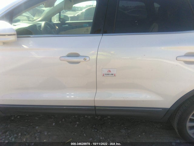 Lincoln MKC 2015 5LMCJ1A93FUJ28367 Image 7