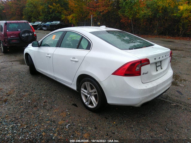 Volvo S60 2015 YV140MFK3F1351886 Image 4