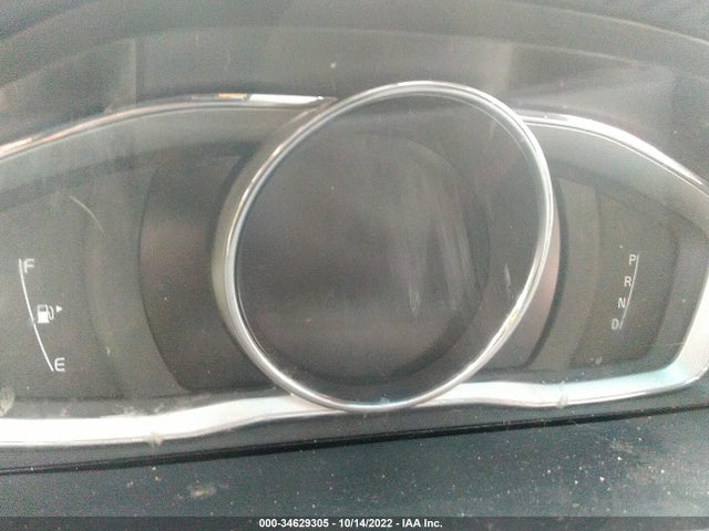 Volvo S60 2015 YV140MFK3F1351886 Image 8