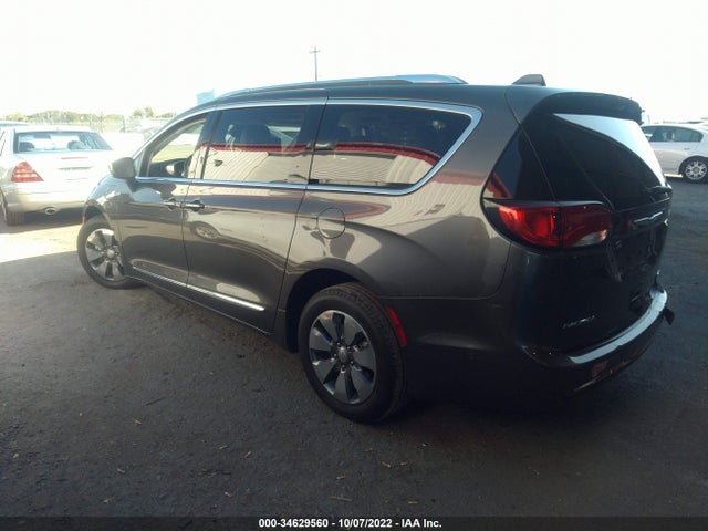 2017 Chrysler Pacifica Hybrid, VIN: 2C4RC1N7XHR723835
