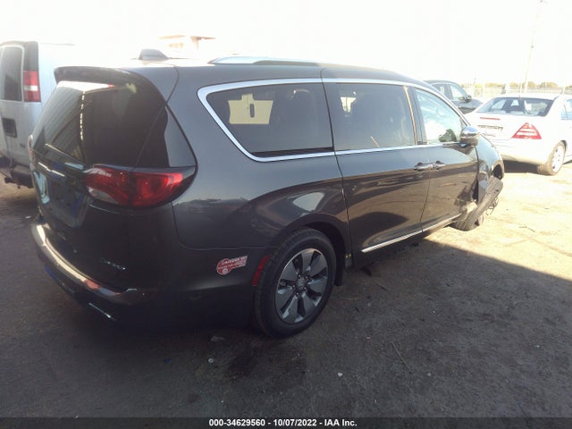 2017 Chrysler Pacifica Hybrid, VIN: 2C4RC1N7XHR723835