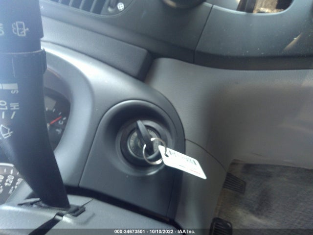 2006 KIA SEDONA LX/EX VIN: KNDMB233066066390