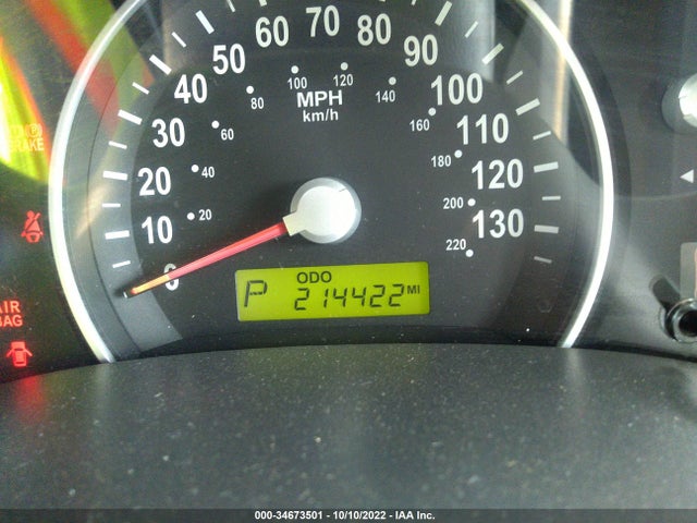 2006 KIA SEDONA LX/EX VIN: KNDMB233066066390