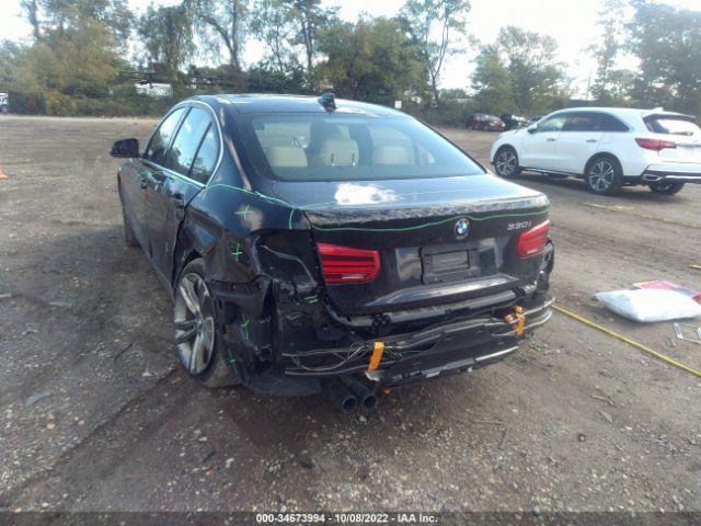 WBA8B9G3XHNU56293 BMW 3 Series 330i