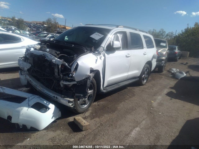 Toyota Sequoia Sr5 2014 5TDBW5G1XES094525 Image 2