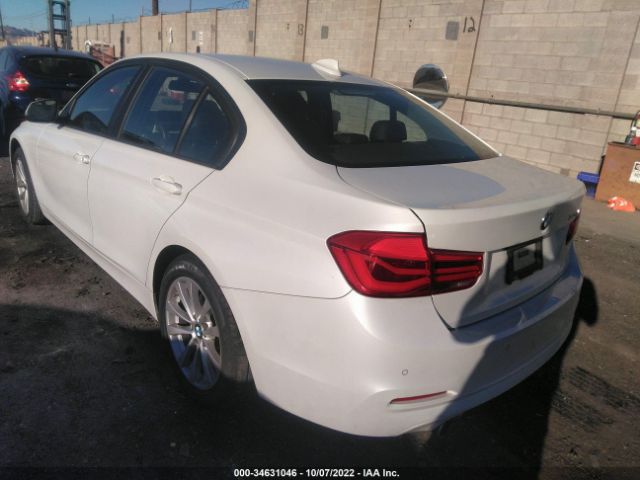 WBA8A9C58JAH13106 BMW 3 Series 320i