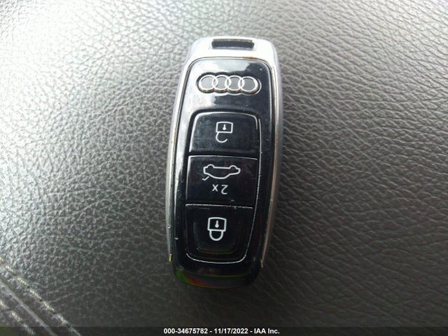 2021 Audi Q7, VIN: WA1LJAF73MD035015
