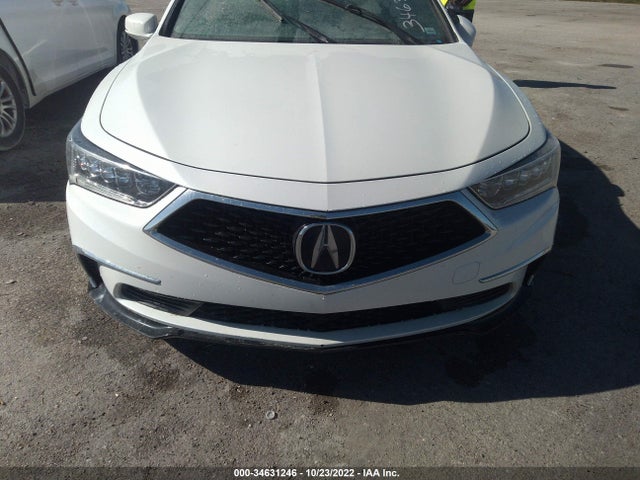 2018 Acura RLX, VIN: JH4KC1F56JC001337