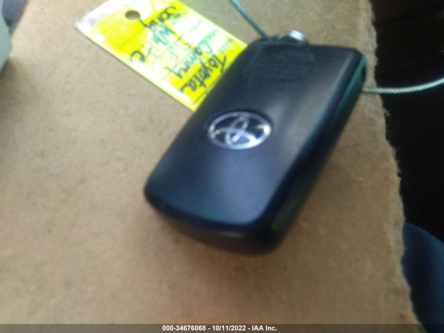 2017 Toyota Camry, VIN: 4T1BD1FK0HU202042
