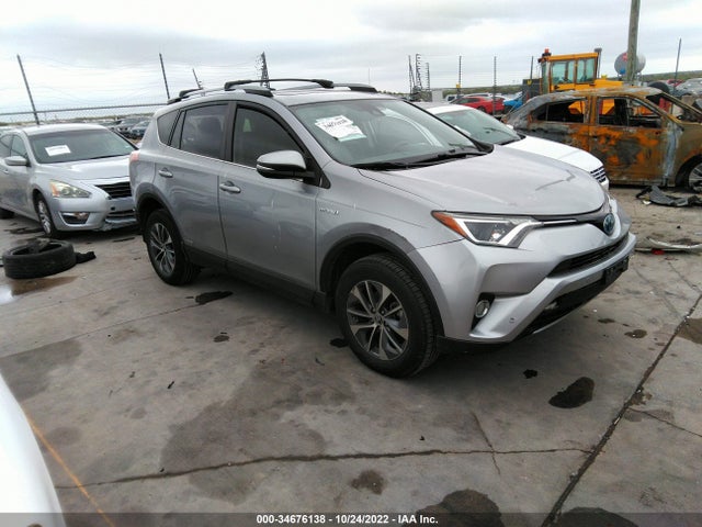 2017 Toyota RAV4, VIN: JTMRJREV0HD123766