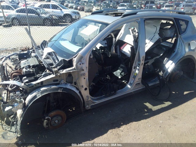 2017 TOYOTA RAV4 XLE VIN: 2T3WFREV0HW363911