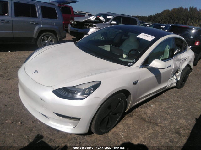 Tesla MODEL 3 2018 5YJ3E1EB7JF122243 Image 2
