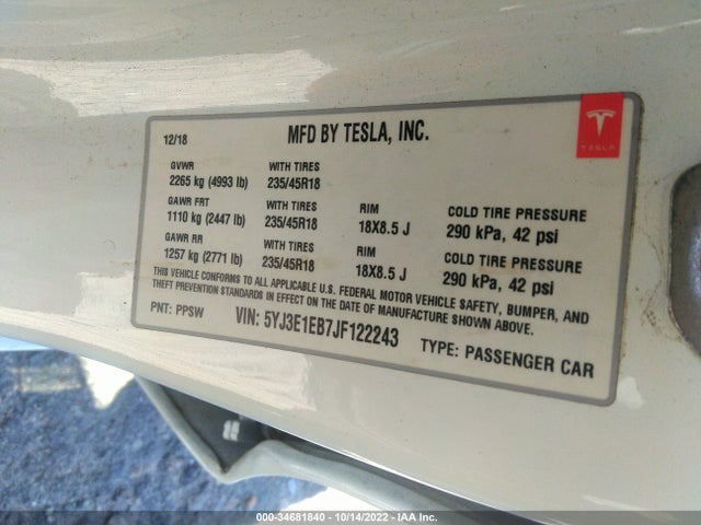 Tesla MODEL 3 2018 5YJ3E1EB7JF122243 Image 9