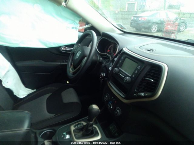 1C4PJLABXFW761539 Jeep Cherokee Sport
