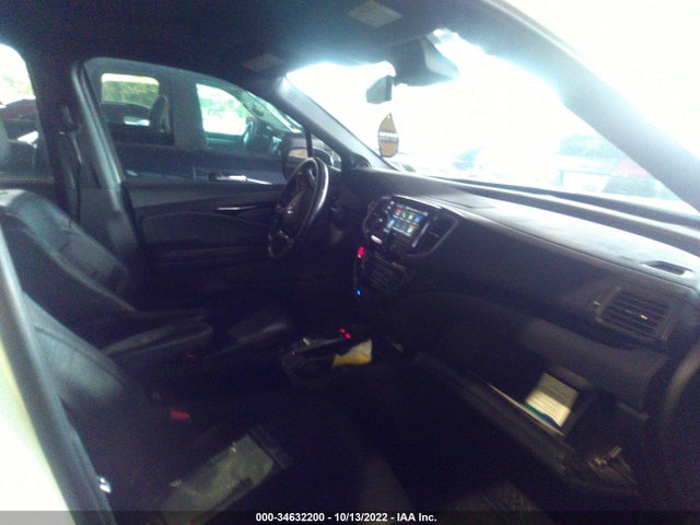 2019 Honda Passport, VIN: 5FNYF8H06KB015210