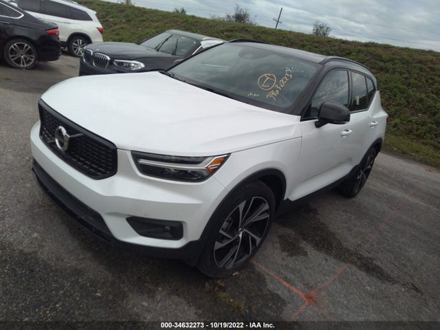 2021 Volvo XC40, VIN: YV4162UM0M2462612