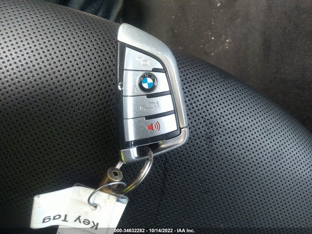 2021 BMW 8 Series, VIN: WBAFY4C01MCF24588
