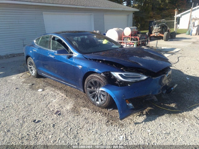 Tesla MODEL S 2018 5YJSA1E26JF269337 main image