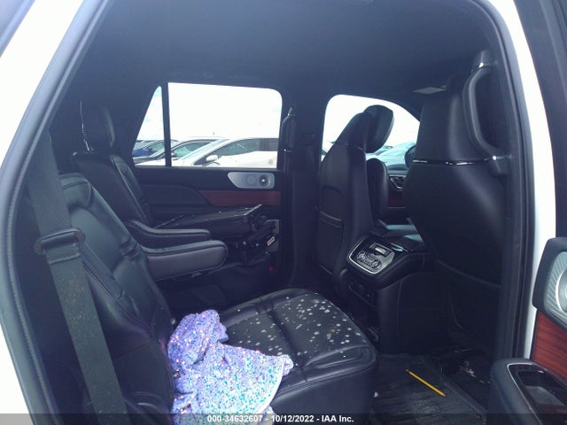 Lincoln Navigator 2019 5LMJJ2LT2KEL21636 Image 9