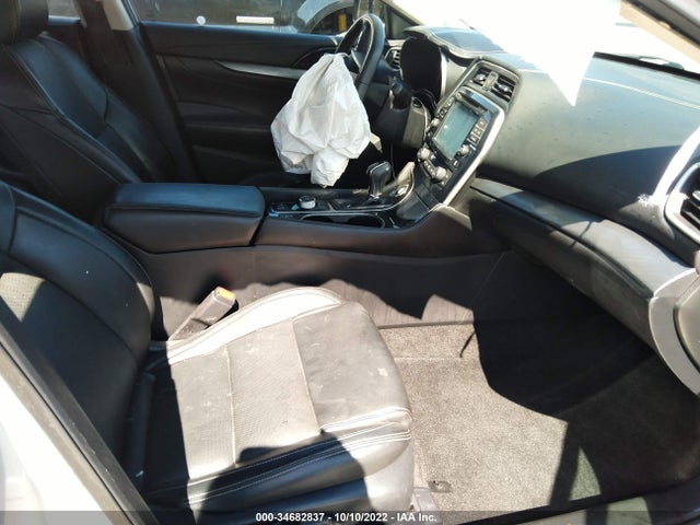 2018 NISSAN MAXIMA SV VIN: 1N4AA6AP7JC380413