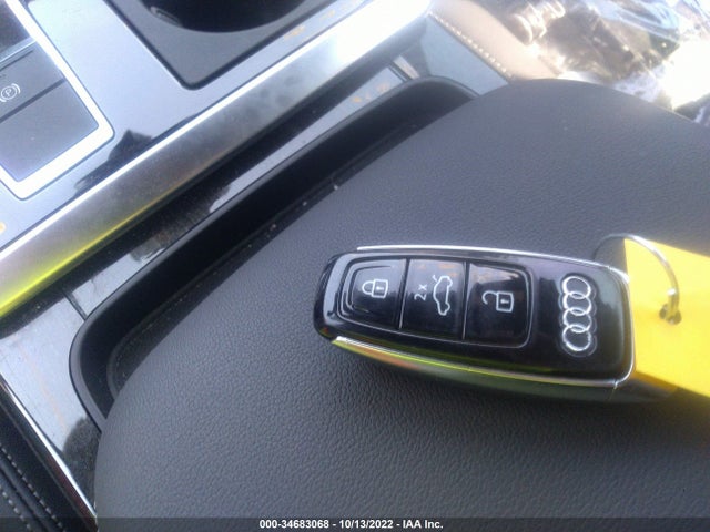2021 Audi Q8, VIN: WA1EVAF19MD017532