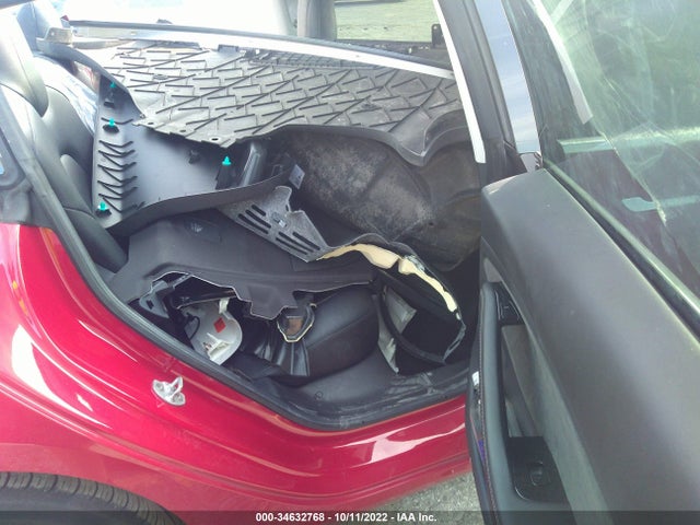 Tesla Model 3 Performance 2020 5YJ3E1EC3LF586769 Image 9