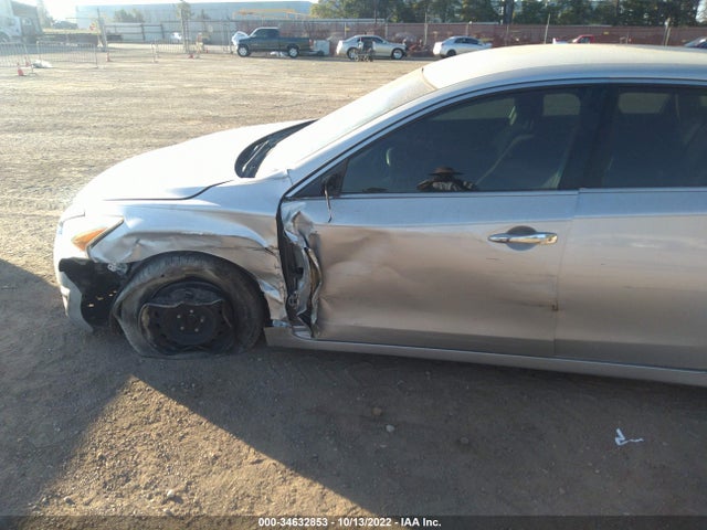 Nissan Altima 2.5 S 2014 1N4AL3AP3EN341627 Image 7