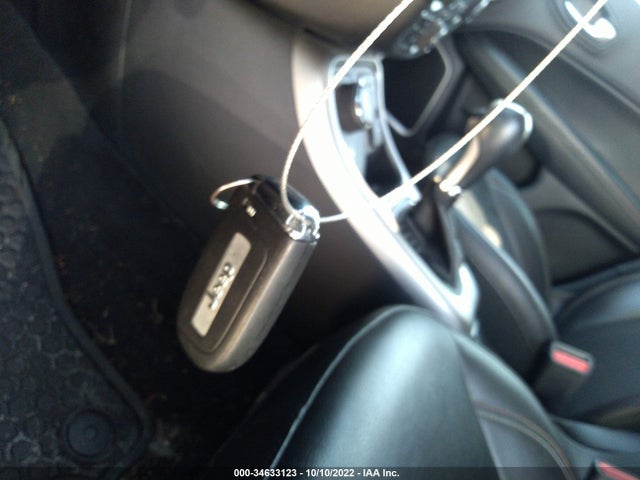 2018 Jeep Compass, VIN: 3C4NJDBB5JT117148