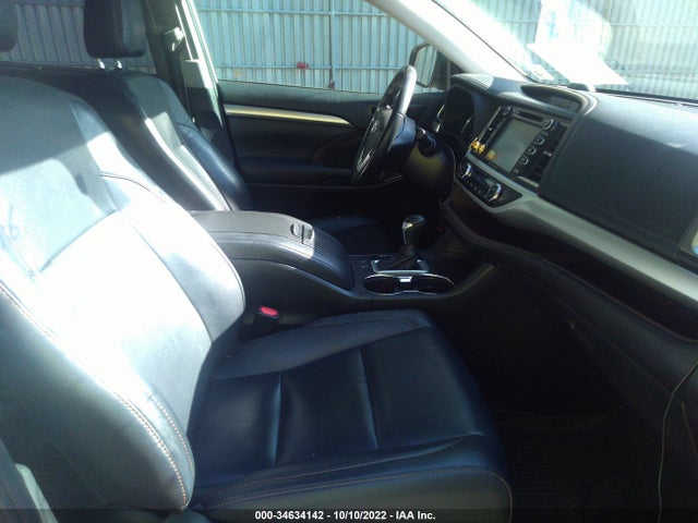 2019 Toyota Highlander, VIN: 5TDJGRFH7KS054803