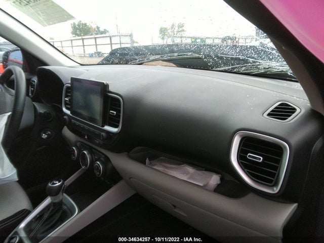 2022 Hyundai Venue, VIN: KMHRC8A37NU193992