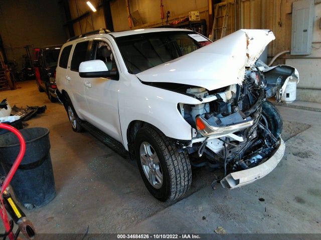 2016 Toyota Sequoia, VIN: 5TDBY5G13GS136384