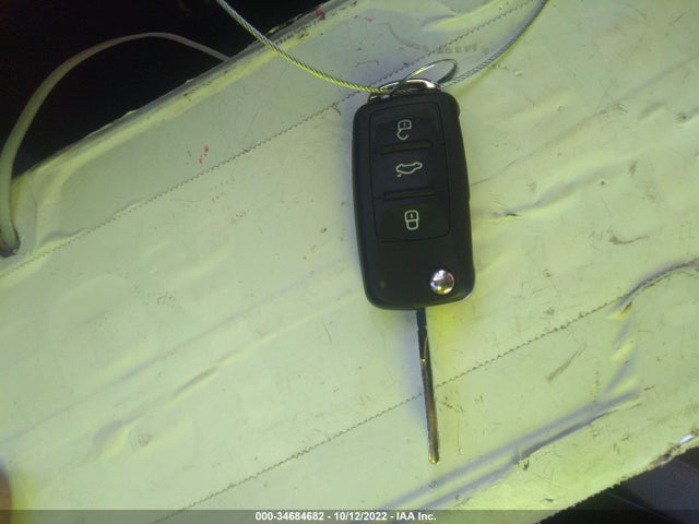 3VWFD7AT3KM708983 Volkswagen Beetle S/final Edition Se