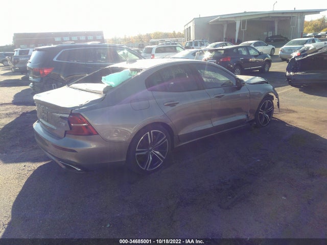 2019 Volvo S60, VIN: 7JRBR0FM9KG013804