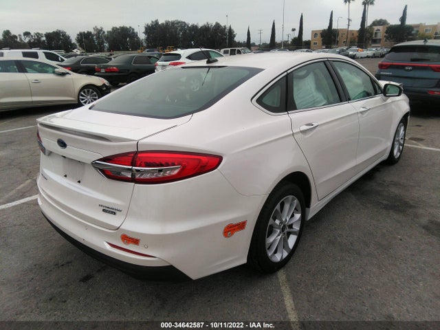 2020 Ford Fusion, VIN: 3FA6P0SU3LR255564