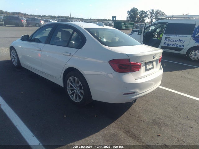 2018 BMW 3 Series, VIN: WBA8A3C5XJA487189