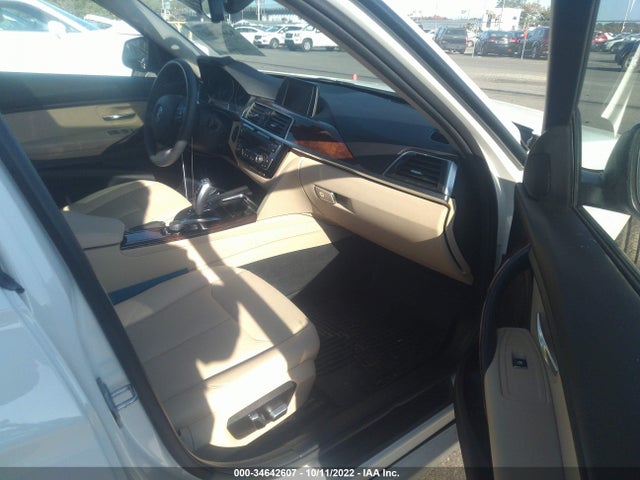 2018 BMW 3 Series, VIN: WBA8A3C5XJA487189